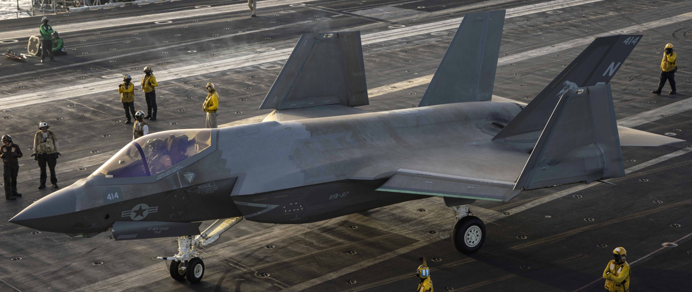 vfa-97 warhawks strike fighter squadron f-35c lightning ii cvw-2 cvn-70 uss carl vinson 83