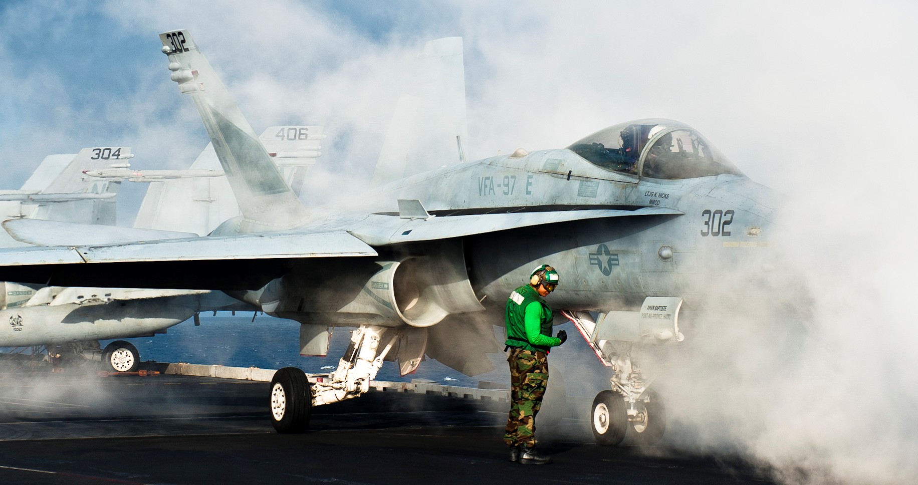 vfa-97 warhawks strike fighter squadron f/a-18c hornet cvw-9 uss john c. stennis cvn-74 us navy 32p