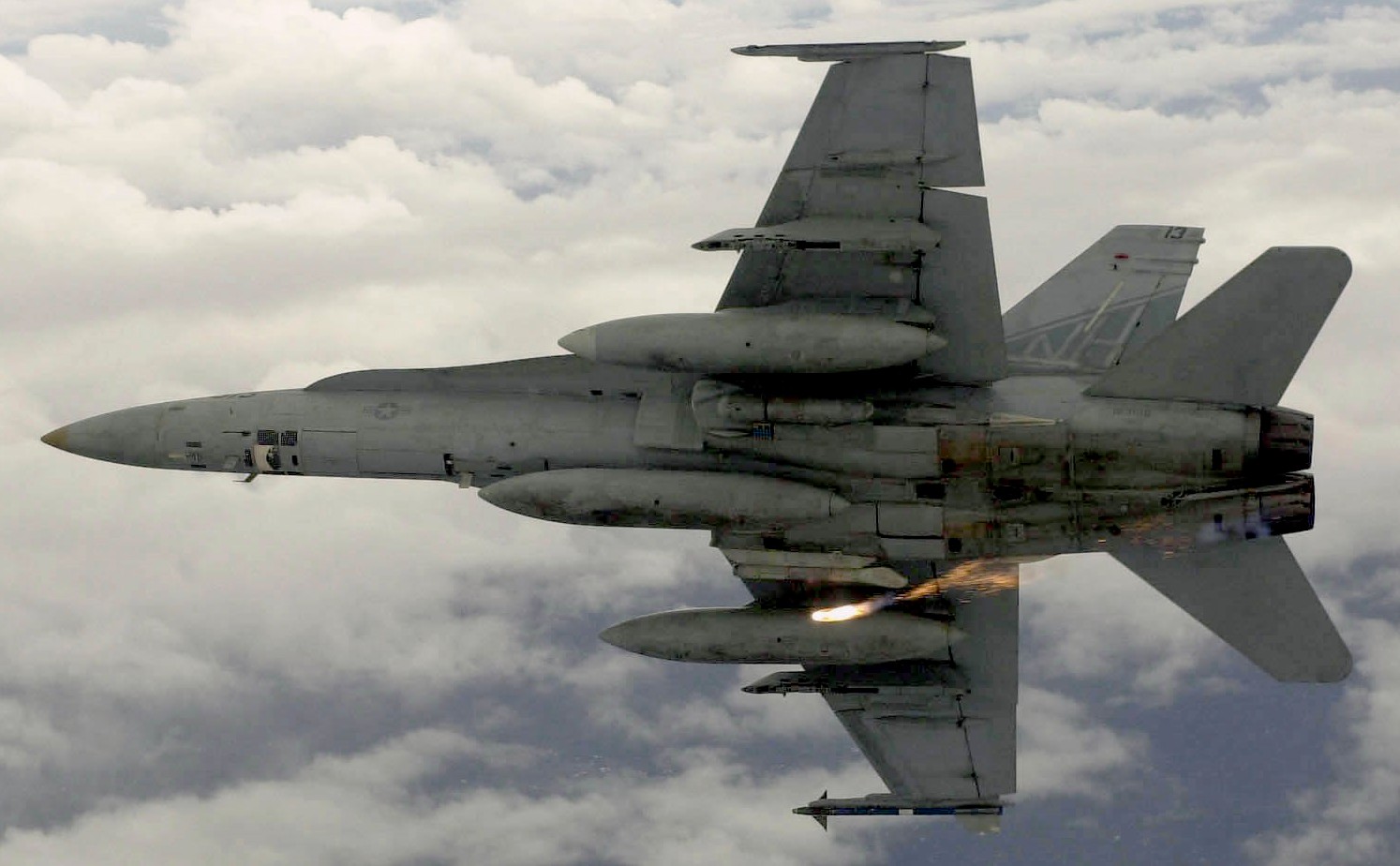 vfa-97 warhawks strike fighter squadron f/a-18c hornet cvw-11 uss nimitz cvn-68 us navy 54p