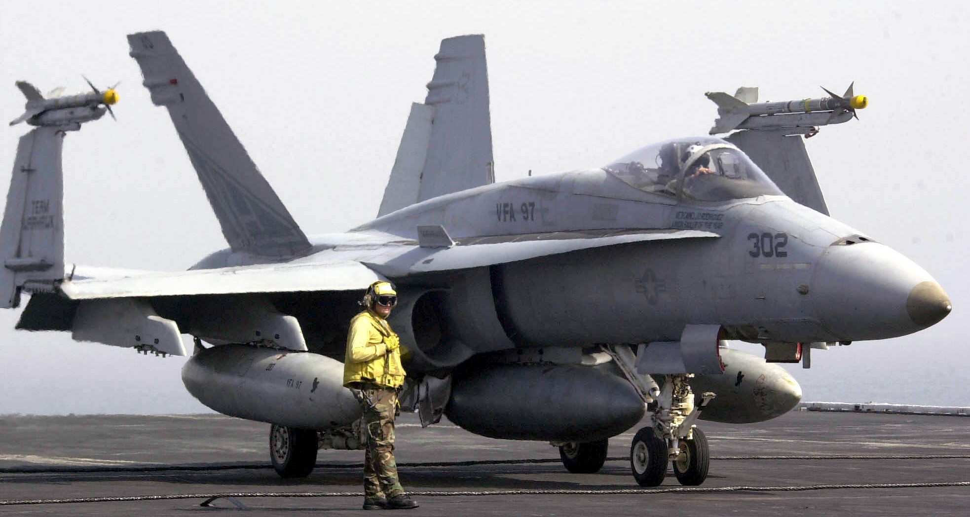 vfa-97 warhawks strike fighter squadron f/a-18c hornet cvw-11 uss nimitz cvn-68 us navy 56p