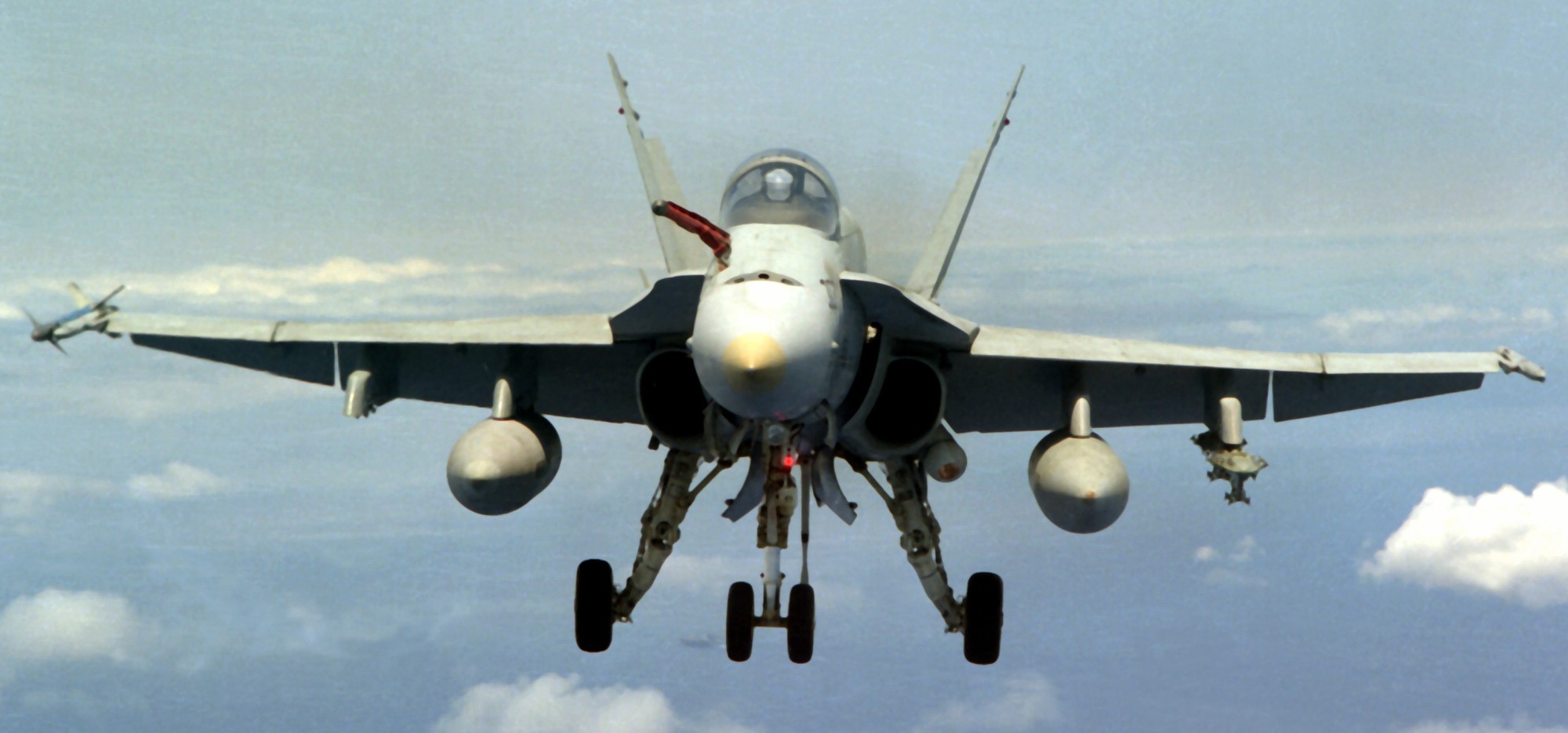 vfa-97 warhawks strike fighter squadron f/a-18c hornet us navy cvw-15 uss kitty hawk cv-63 66p