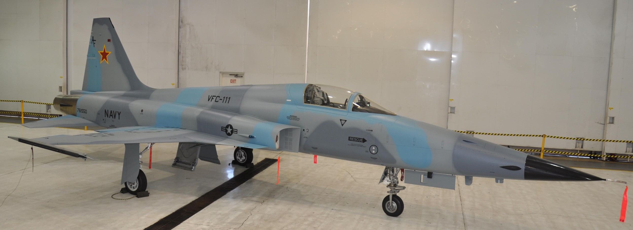 vfc-111 sun downers fighter squadron composite us navy f-5n tiger ii adversary 02