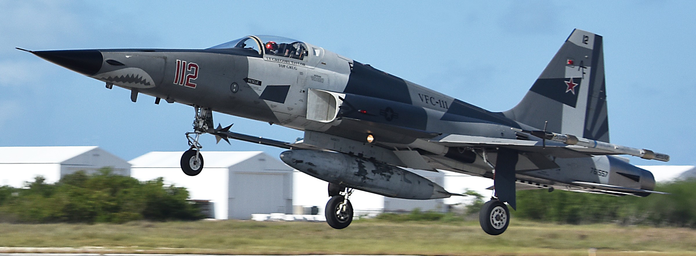 vfc-111 sun downers fighter squadron composite us navy f-5n tiger ii adversary 11