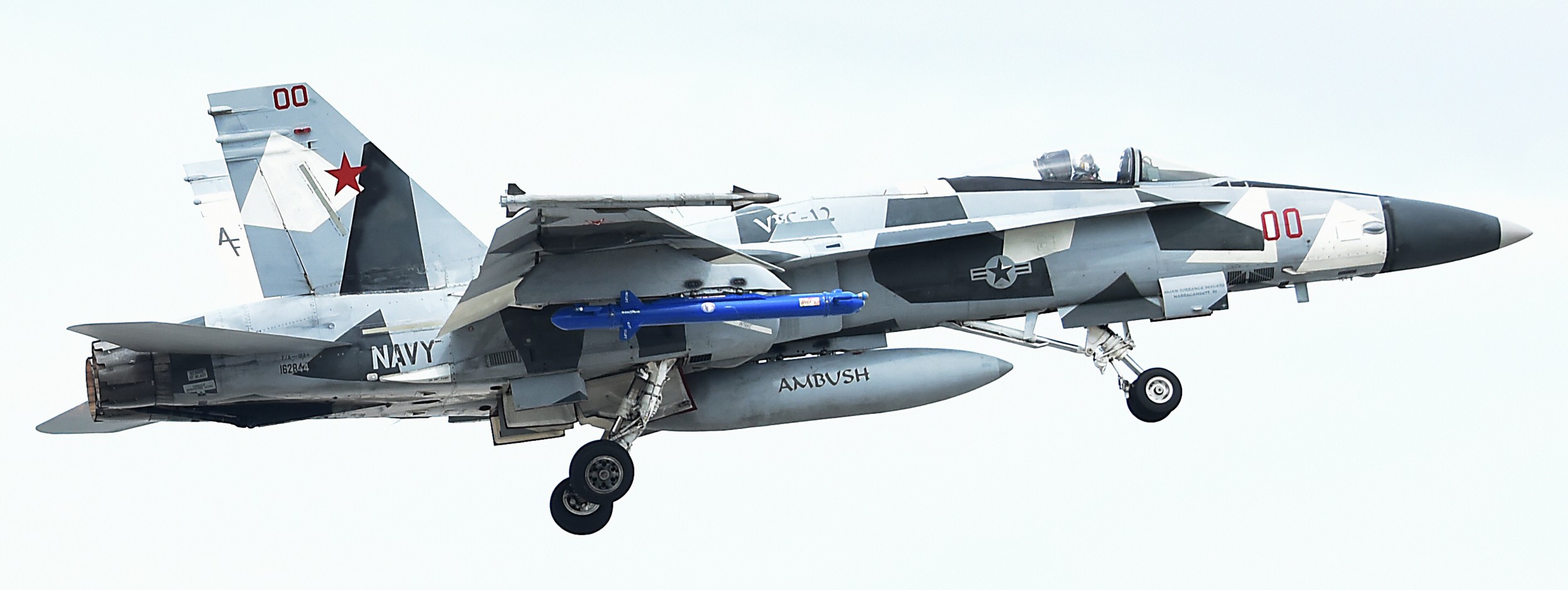 vfc-12 fighting omars fighter squadron composite us navy f/a-18a hornet adversary 27