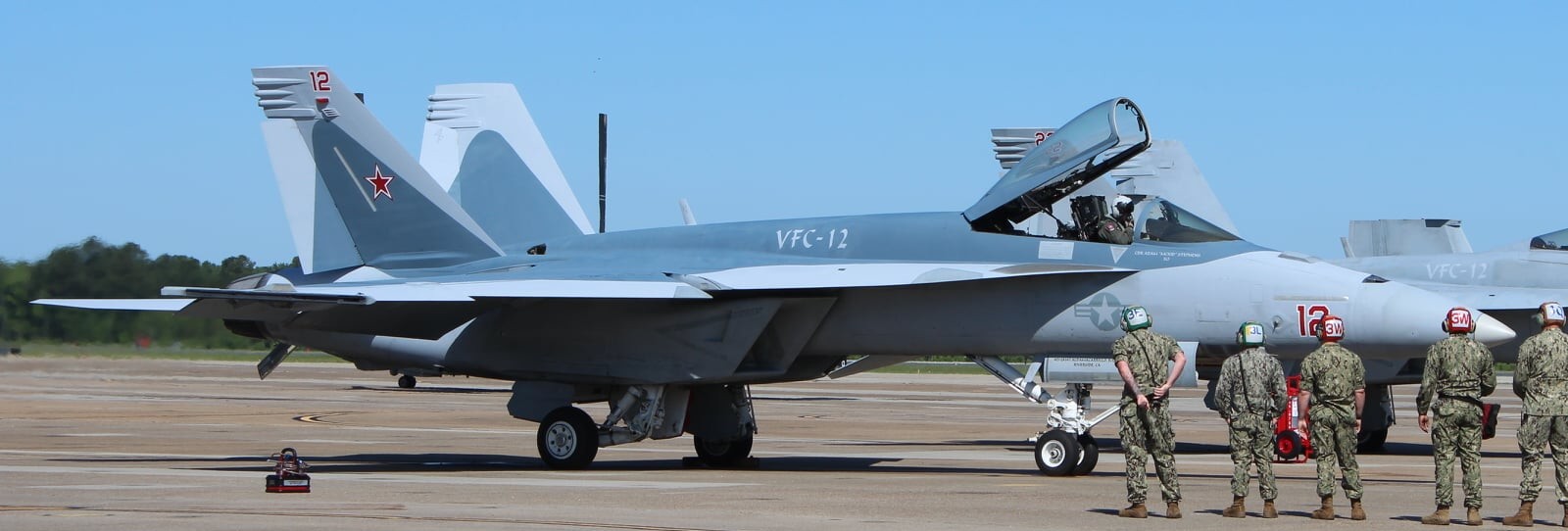 vfc-12 fighting omars fighter squadron composite us navy f/a-18e super hornet 29