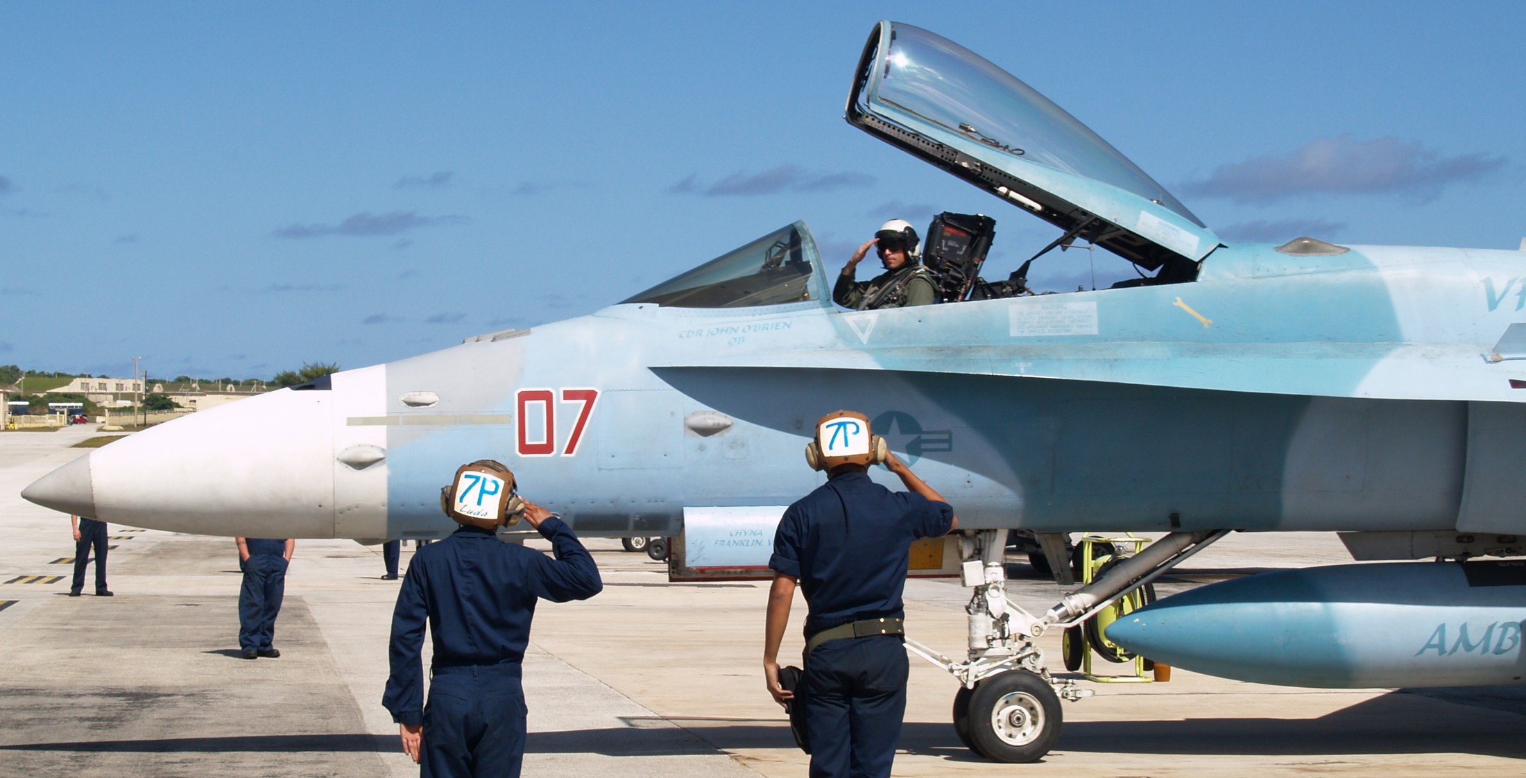 vfc-12 fighting omars fighter squadron composite us navy f/a-18c hornet adversary andersen afb guam 32