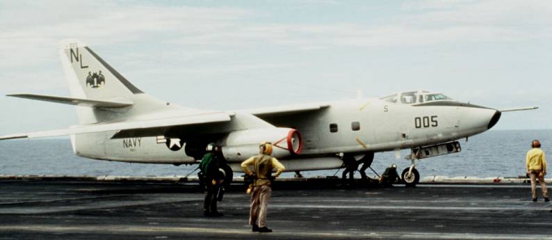 vq-1 fleet air reconnaissance squadron world watchers ea-3b skywarrior uss carl vinson cvn-70
