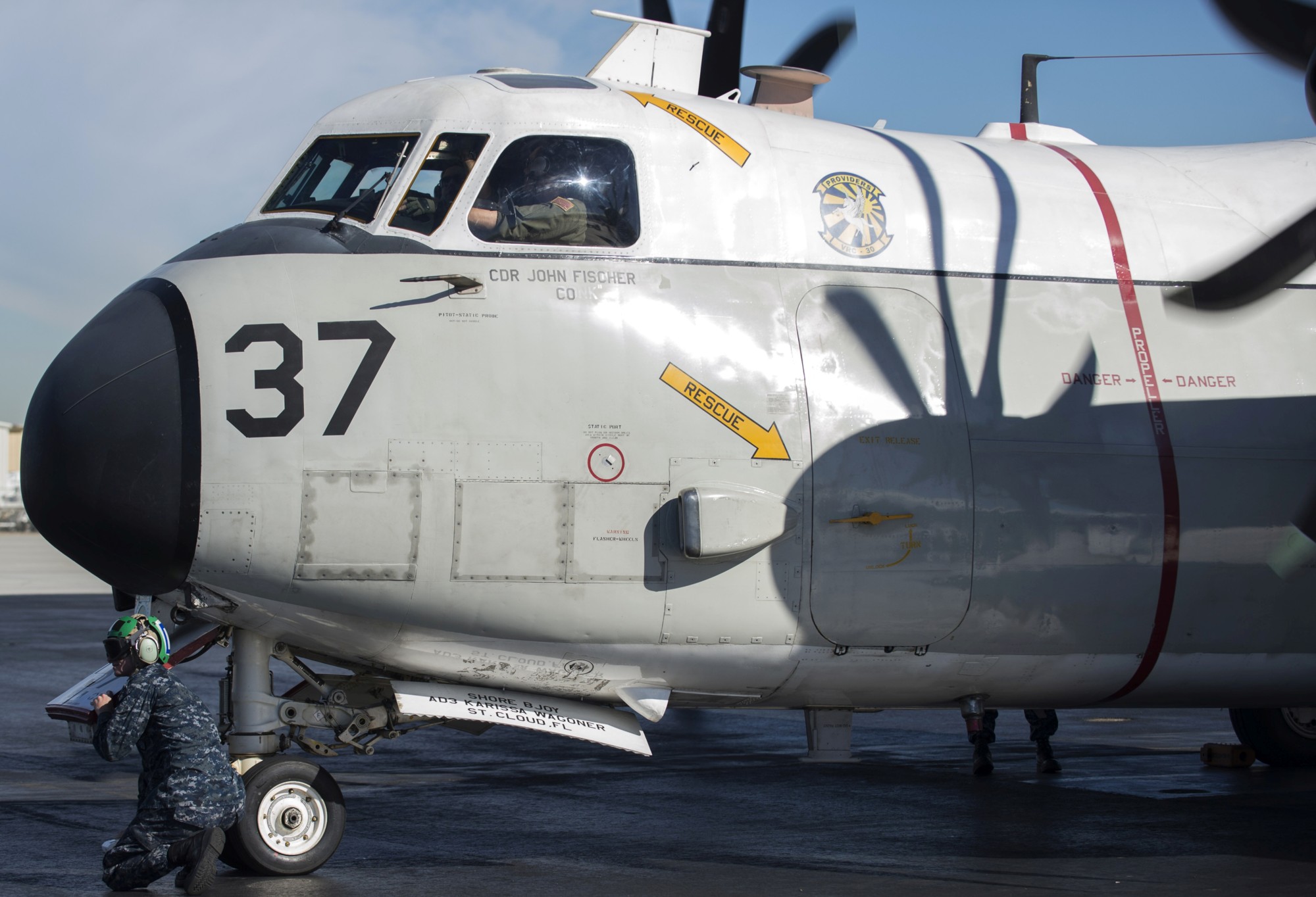 vrc-30 providers fleet logistics support squadron flelogsuppron grumman c-2a greyhound nas north island california 120