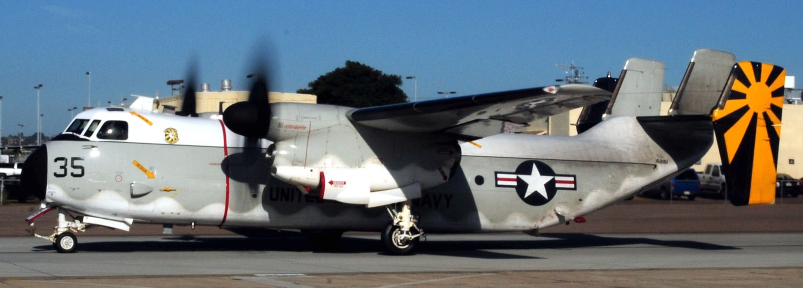 vrc-30 providers fleet logistics support squadron flelogsuppron grumman c-2a greyhound nas north island california 165
