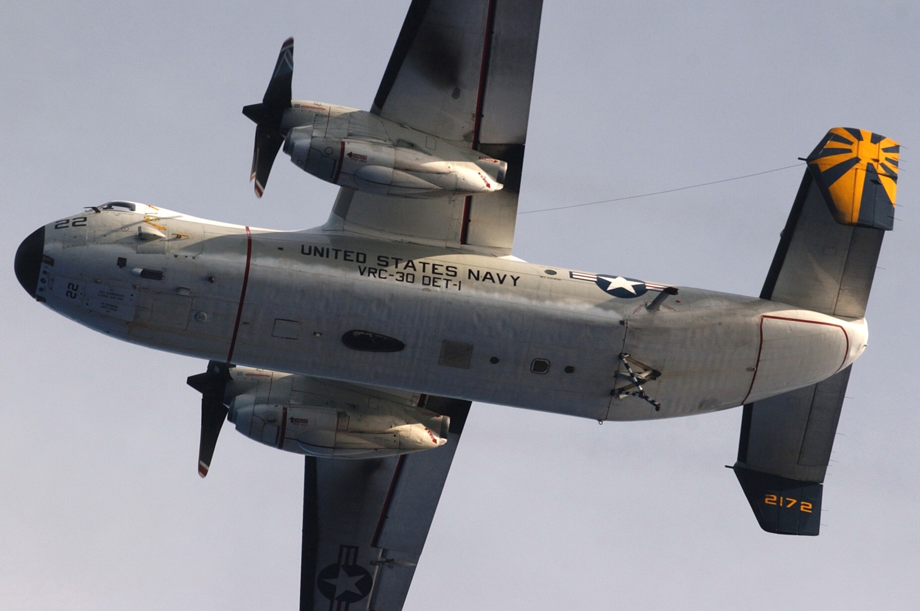 vrc-30 providers fleet logistics support squadron flelogsuppron grumman c-2a greyhound detachment uss ronald reagan cvn-76 190