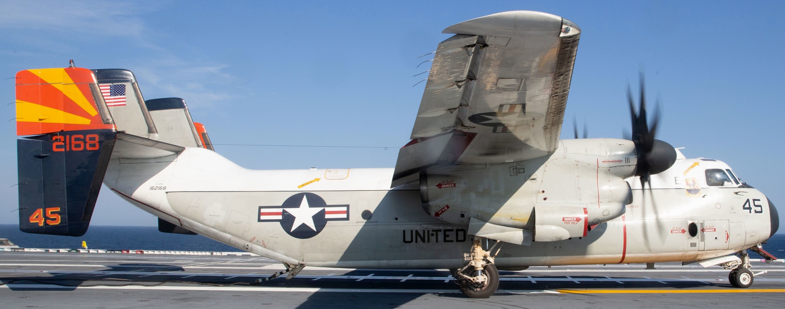 vrc-40 rawhides fleet logistics support squadron flelogsupron us navy grumman c-2a greyhound uss gerald r. ford cvn-78 22