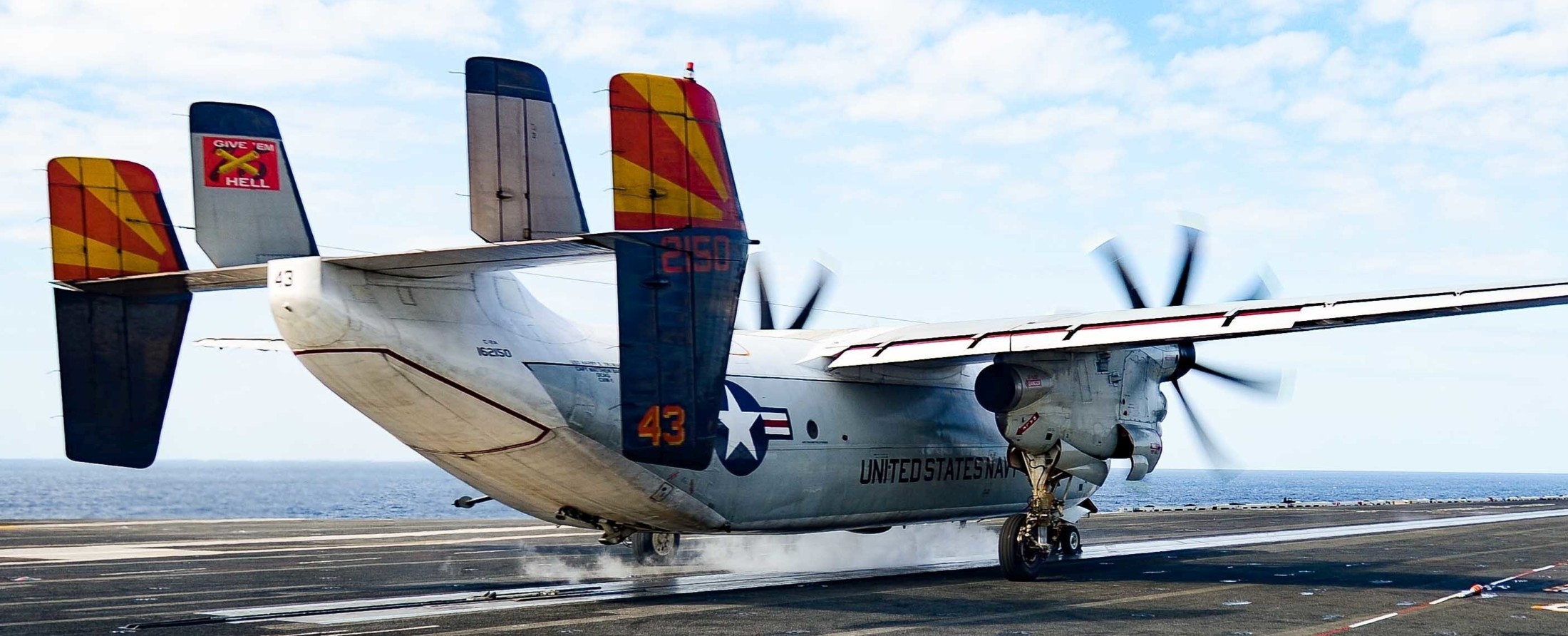 vrc-40 rawhides fleet logistics support squadron flelogsupron us navy grumman c-2a greyhound uss harry s. truman cvn-75 35