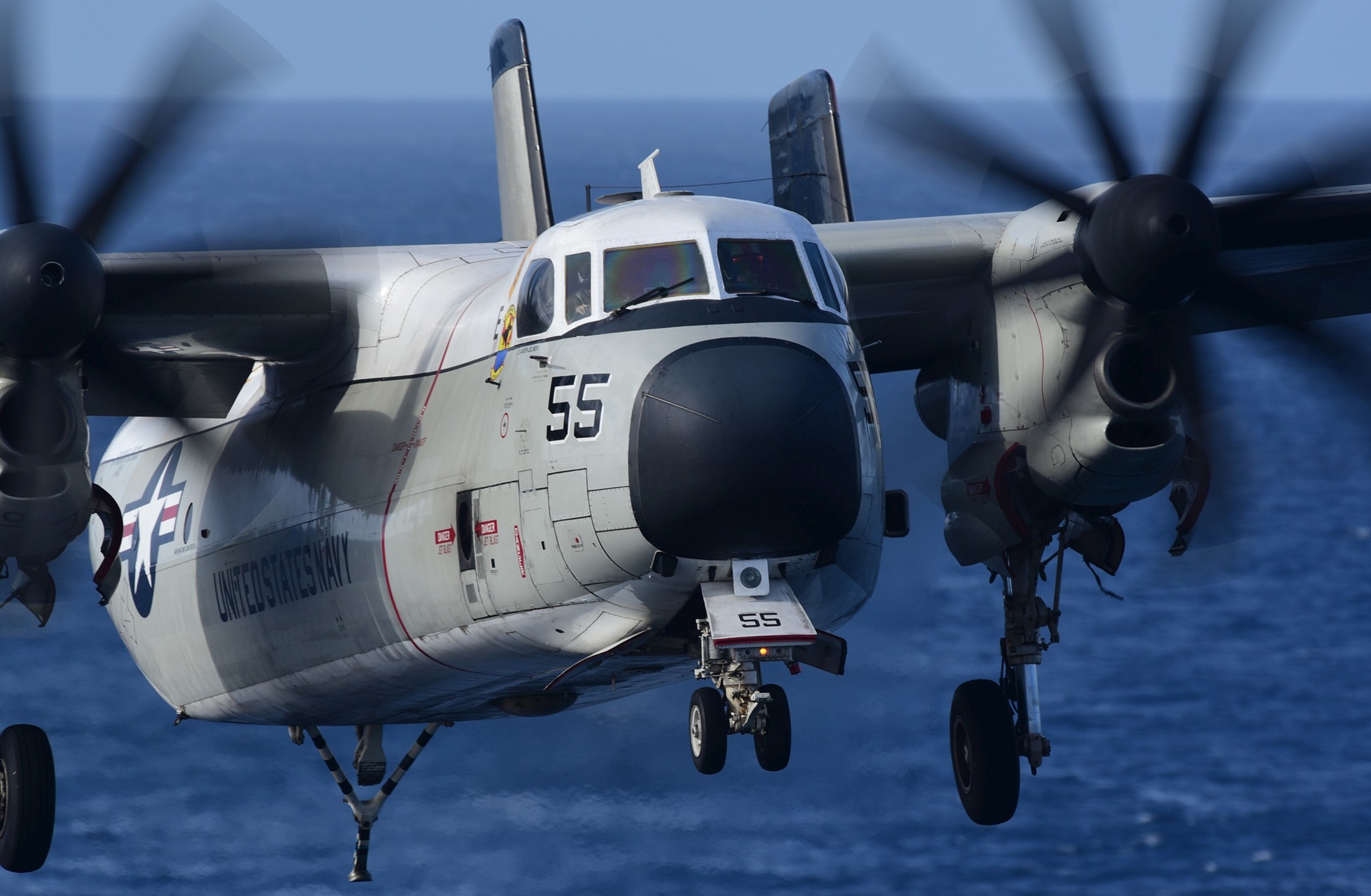 vrc-40 rawhides fleet logistics support squadron flelogsupron us navy grumman c-2a greyhound uss harry s. truman cvn-75 74