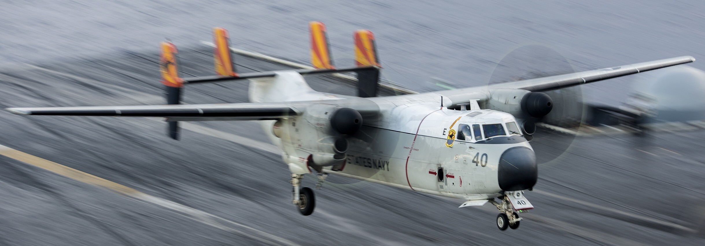 vrc-40 rawhides fleet logistics support squadron flelogsupron us navy grumman c-2a greyhound uss harry s. truman cvn-75 143