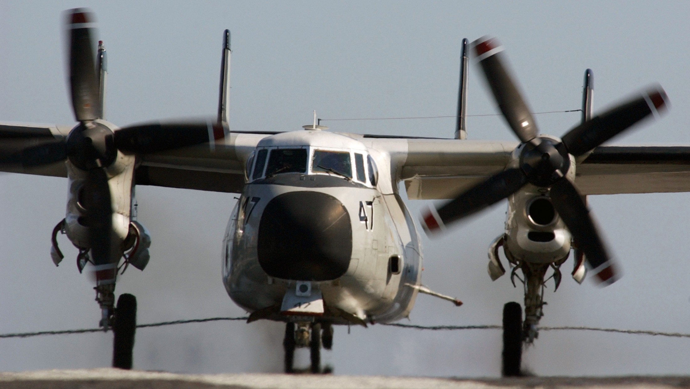 vrc-40 rawhides fleet logistics support squadron flelogsupron us navy grumman c-2a greyhound uss harry s. truman cvn-75 239