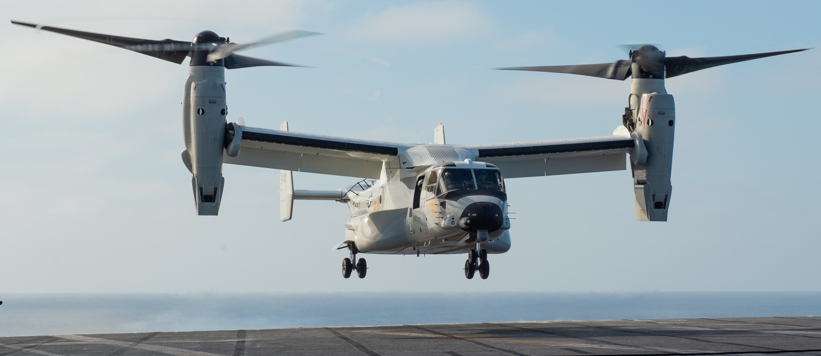 vrm-30 titans fleet logistics multi mission squadron us navy bell boeing cmv-22b osprey uss carl vinson cvn-70 22