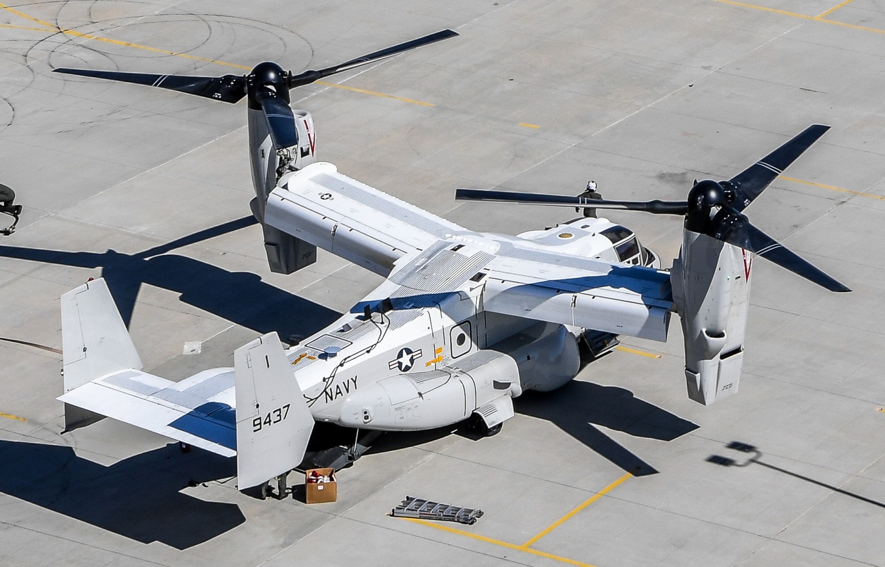 vrm-30 titans fleet logistics multi mission squadron us navy bell boeing cmv-22b osprey inyokern airport california 28