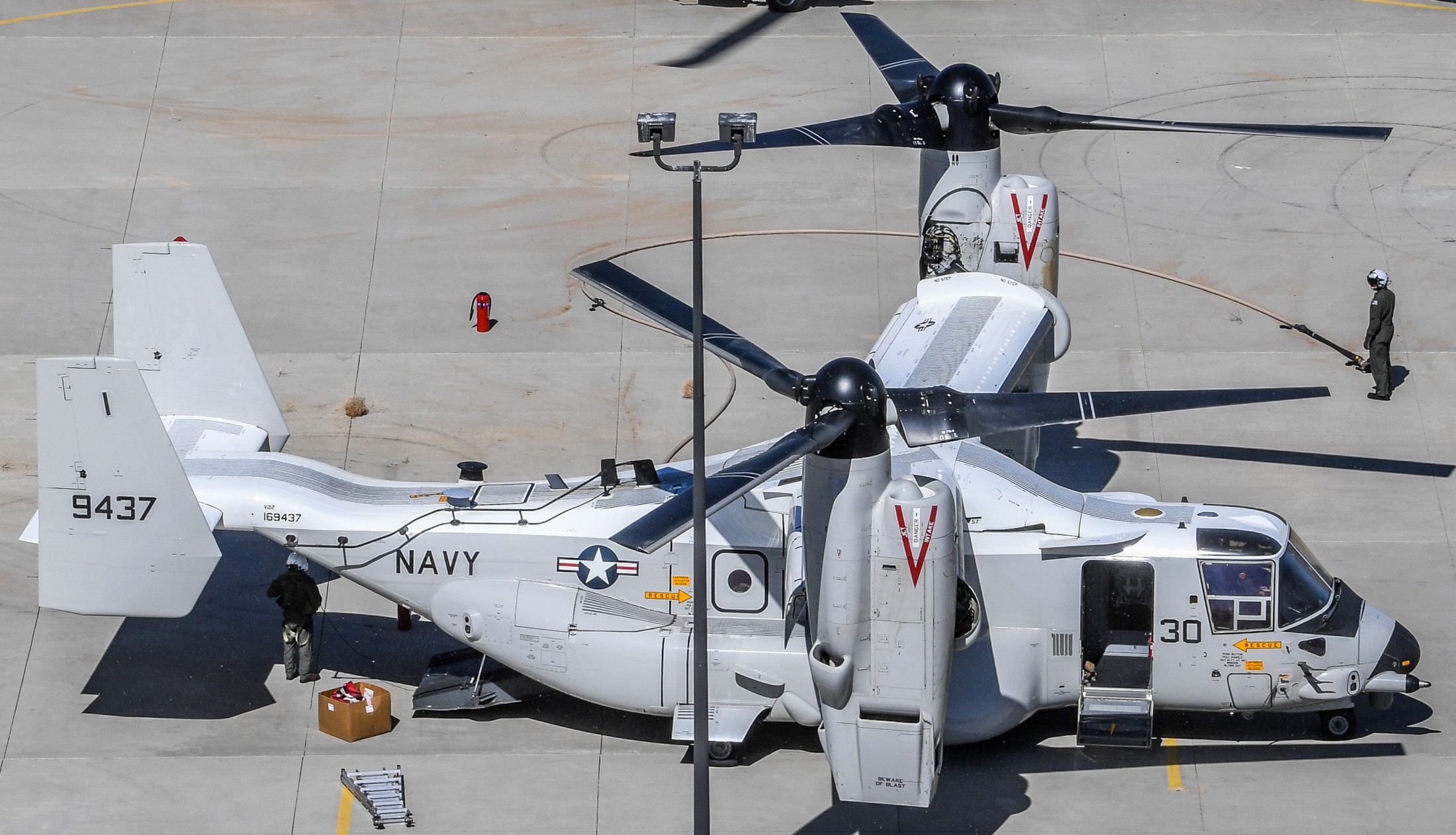 vrm-30 titans fleet logistics multi mission squadron us navy bell boeing cmv-22b osprey inyokern airport california 29