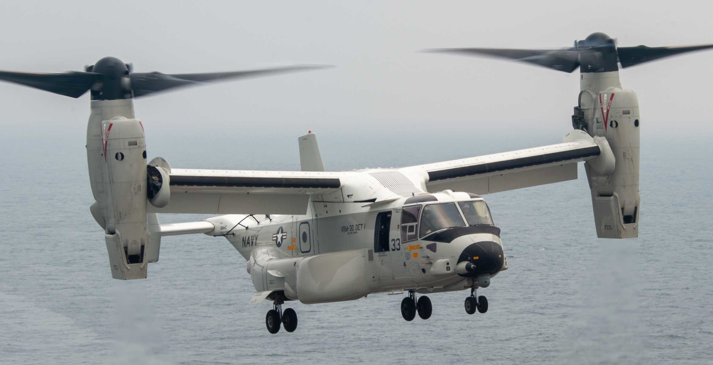 vrm-30 titans fleet logistics multi mission squadron us navy bell boeing cmv-22b osprey uss carl vinson cvn-70 53