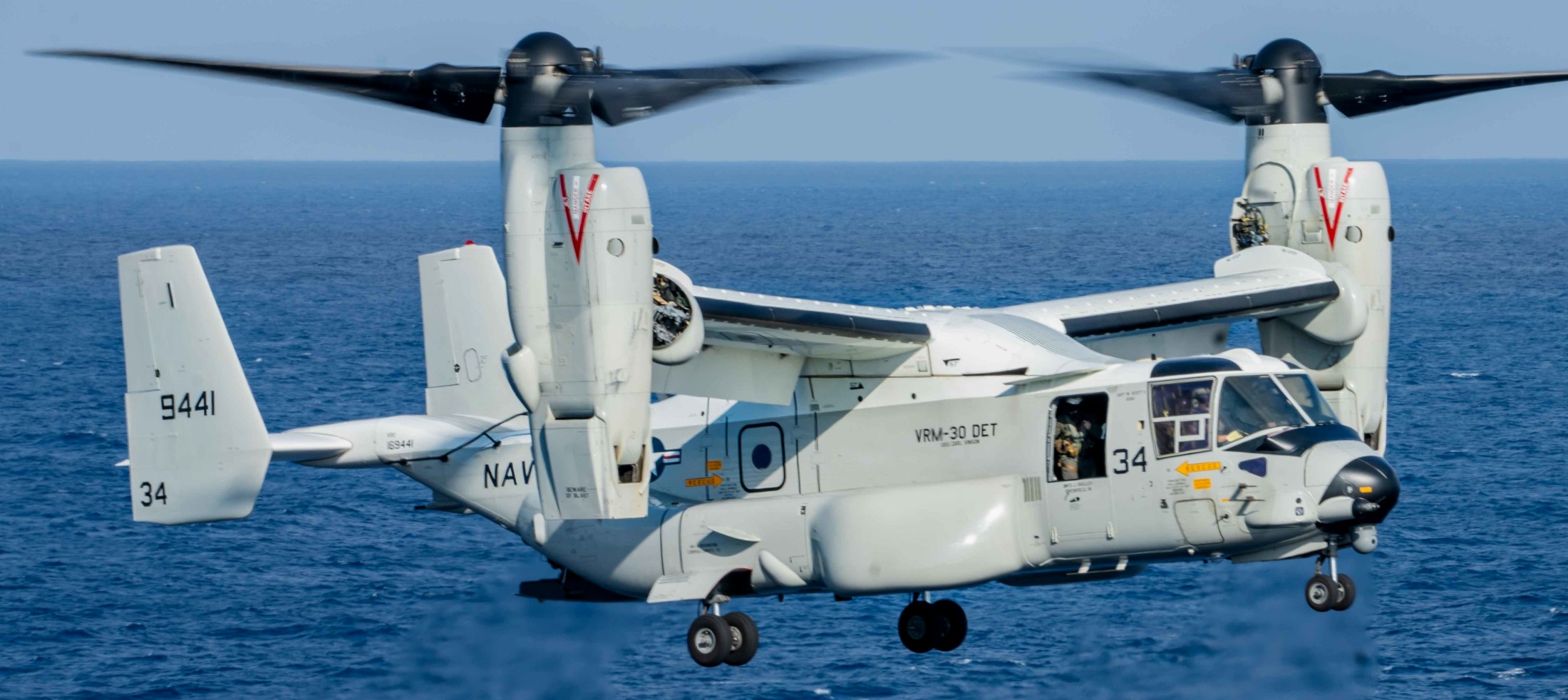 vrm-30 titans fleet logistics multi mission squadron us navy bell boeing cmv-22b osprey uss carl vinson cvn-70 64