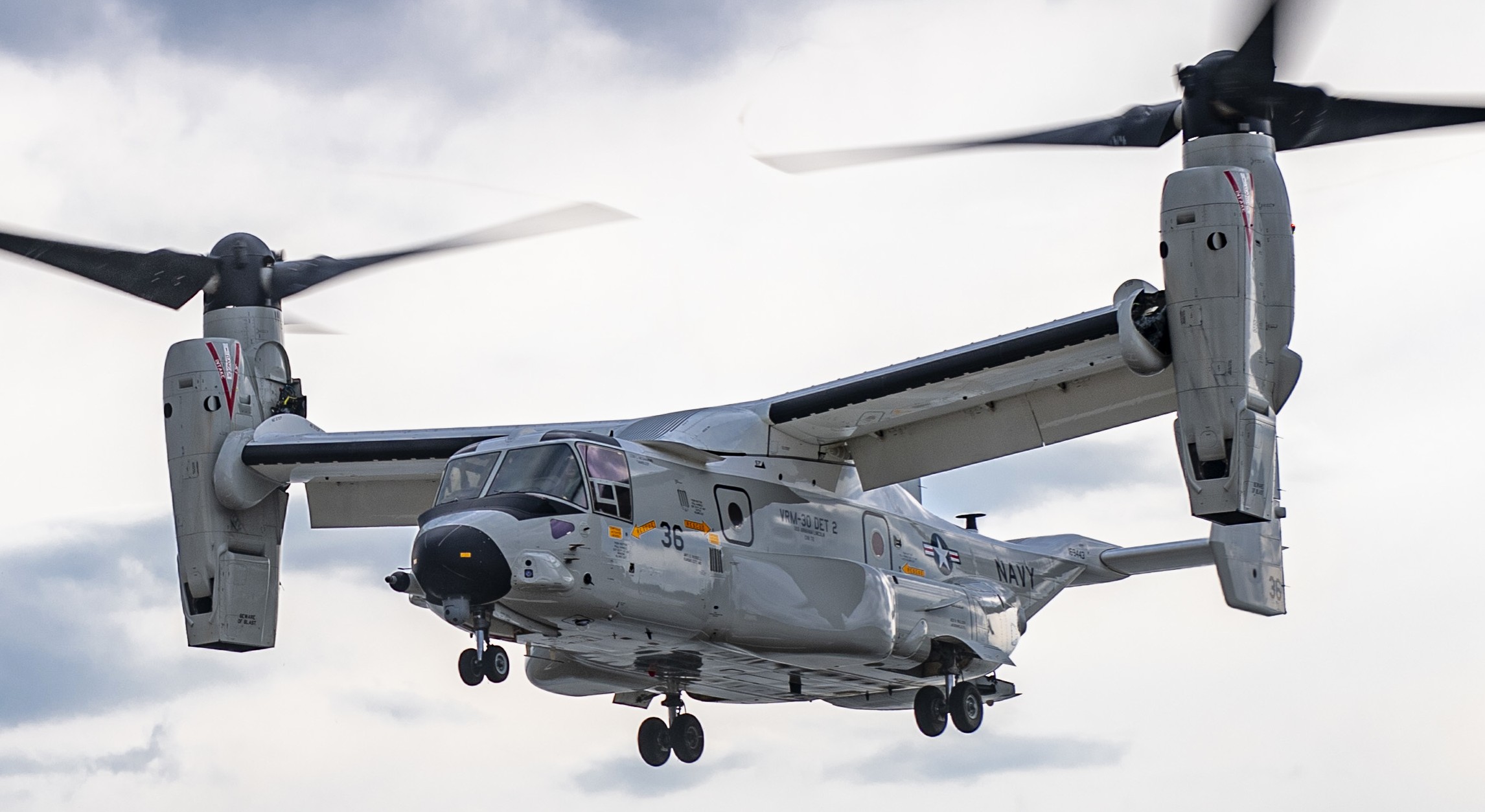 vrm-30 titans fleet logistics multi mission squadron us navy bell boeing cmv-22b osprey sasebo fleet activities 76