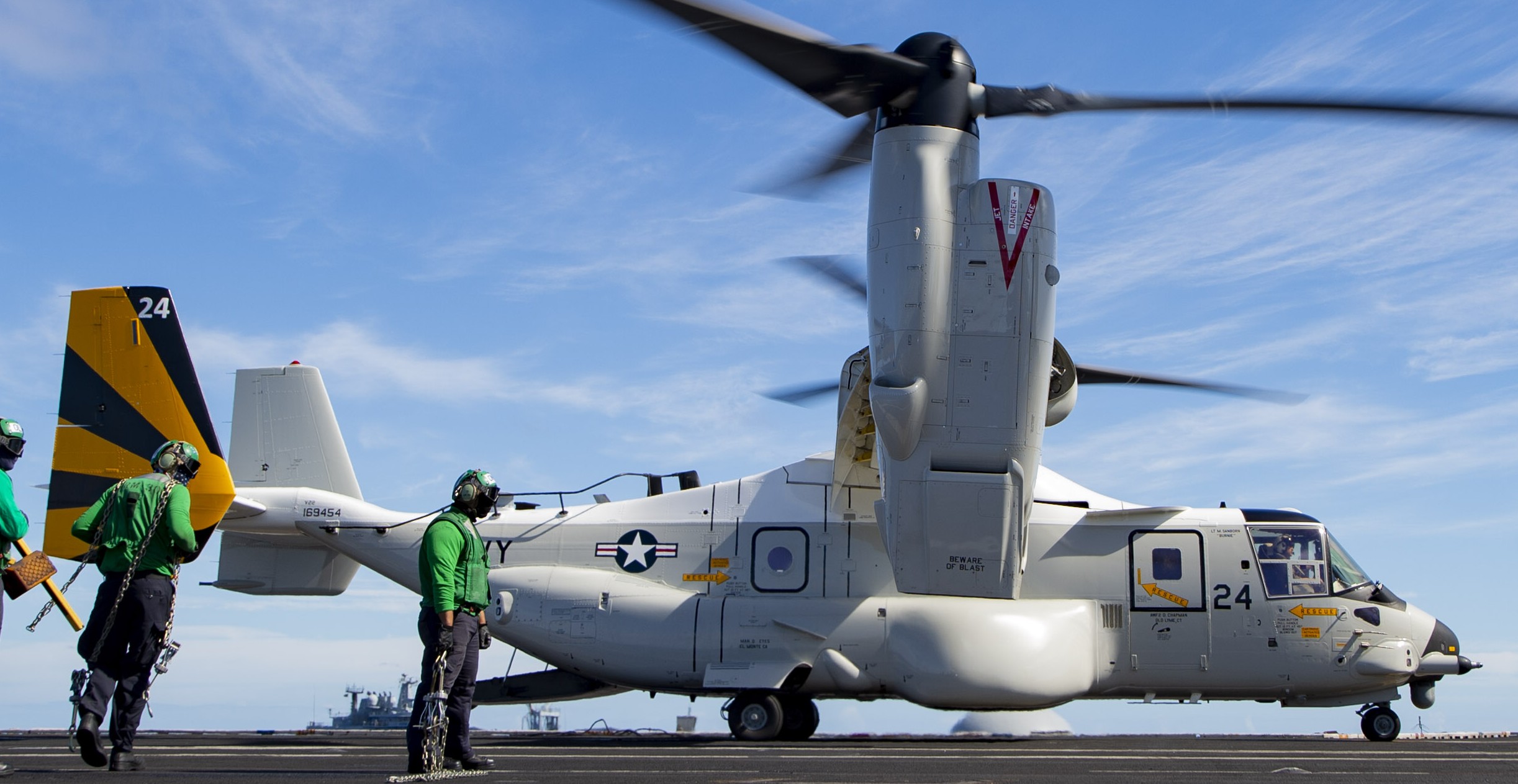 vrm-30 titans fleet logistics multi mission squadron navy cmv-22b osprey uss carl vinson 2024 150