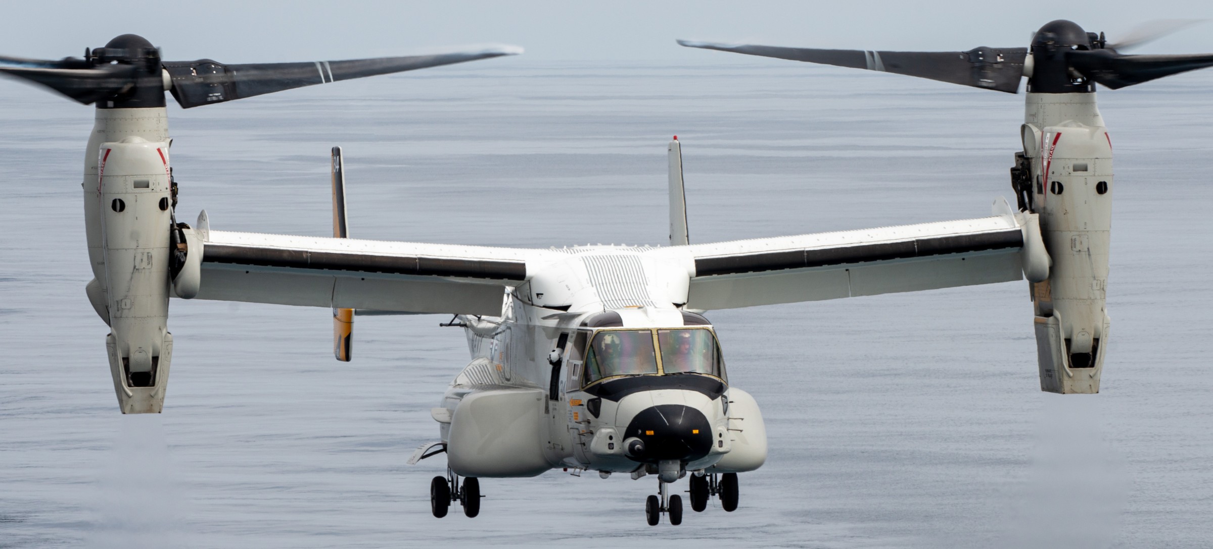vrm-30 titans fleet logistics multi mission squadron navy cmv-22b osprey uss nimitz cvn-68 151