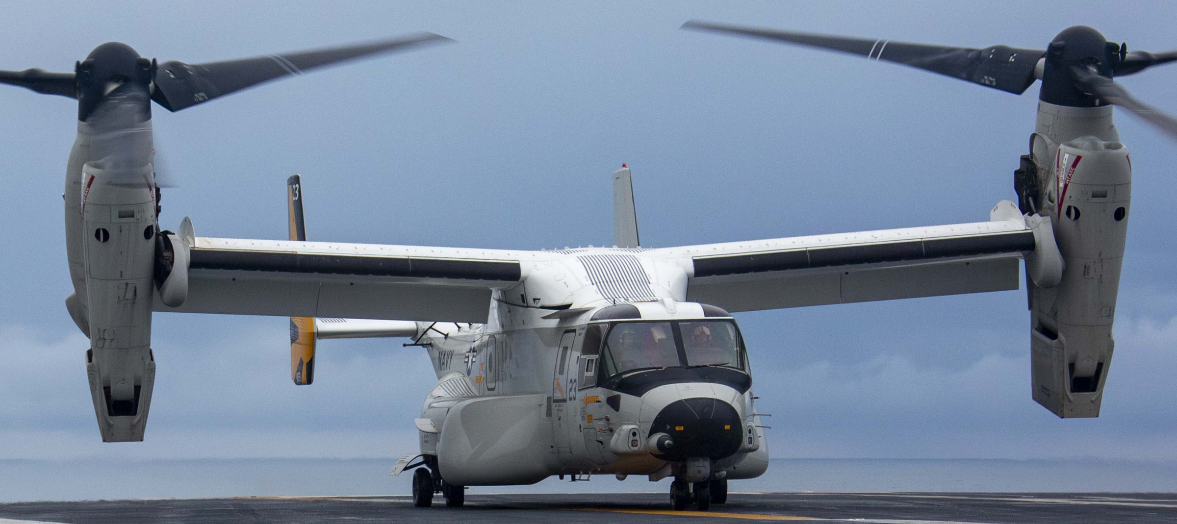 vrm-30 titans fleet logistics multi mission squadron cmv-22b osprey exercise northern edge uss abraham lincoln cvn-72 2025 167
