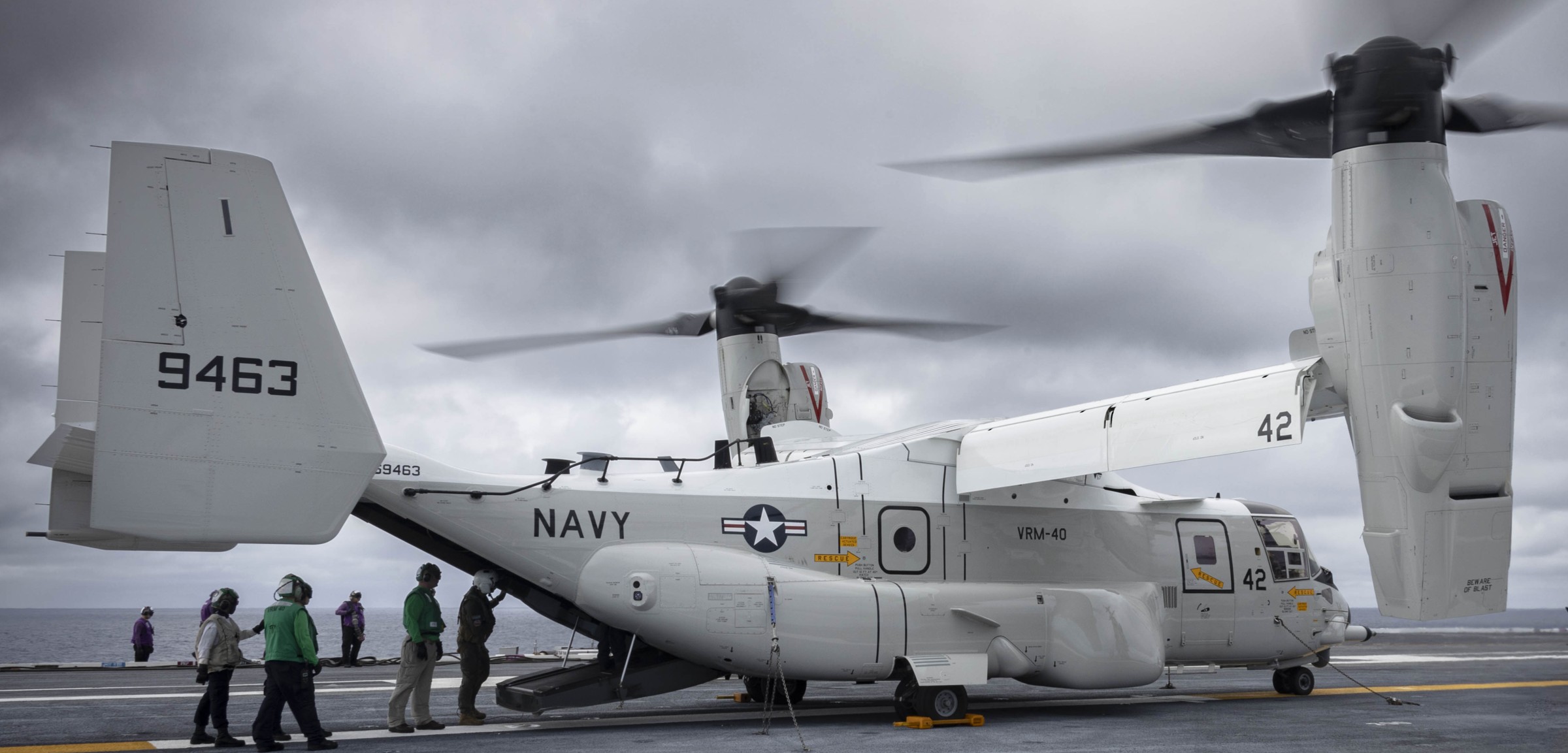 vrm-40 mighty bison fleet logistics multi mission squadron cmv-22b osprey uss gerald r. ford cvn-78 2024 13