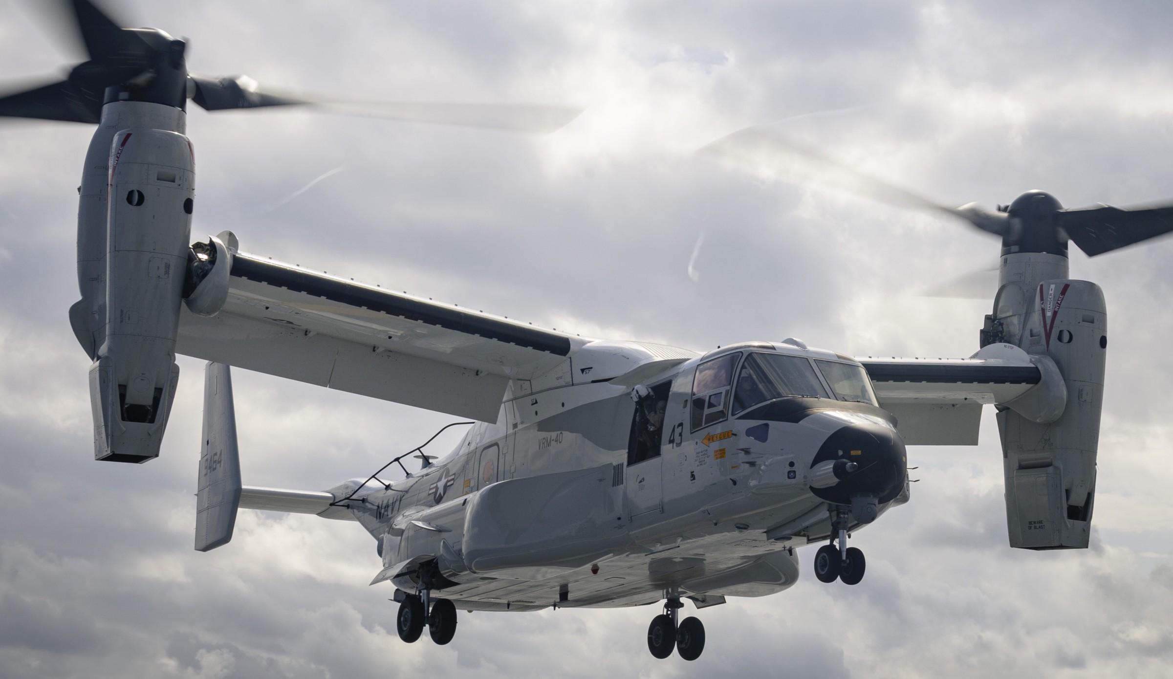 vrm-40 mighty bison fleet logistics multi mission squadron cmv-22b osprey uss gerald r. ford cvn-78 2024 17