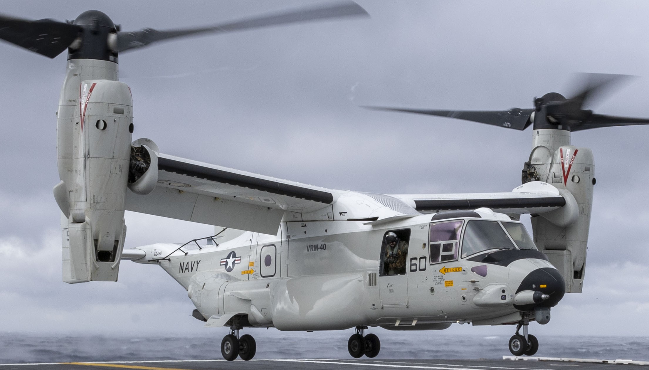 vrm-40 mighty bison fleet logistics multi mission squadron cmv-22b osprey uss george h. w. bush cvn-77 2025 20