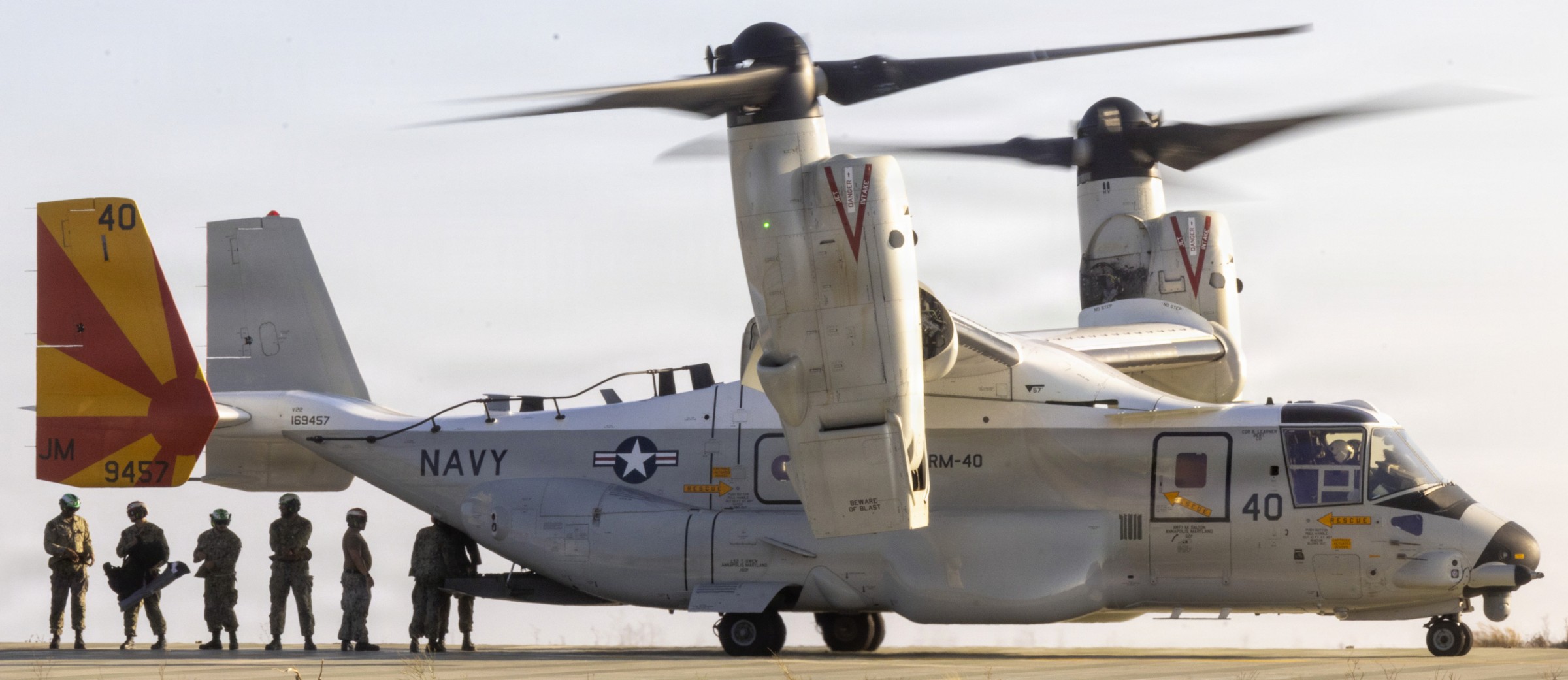 vrm-40 mighty bison fleet logistics multi mission squadron cmv-22b osprey mcb camp pendleton california 2025 22