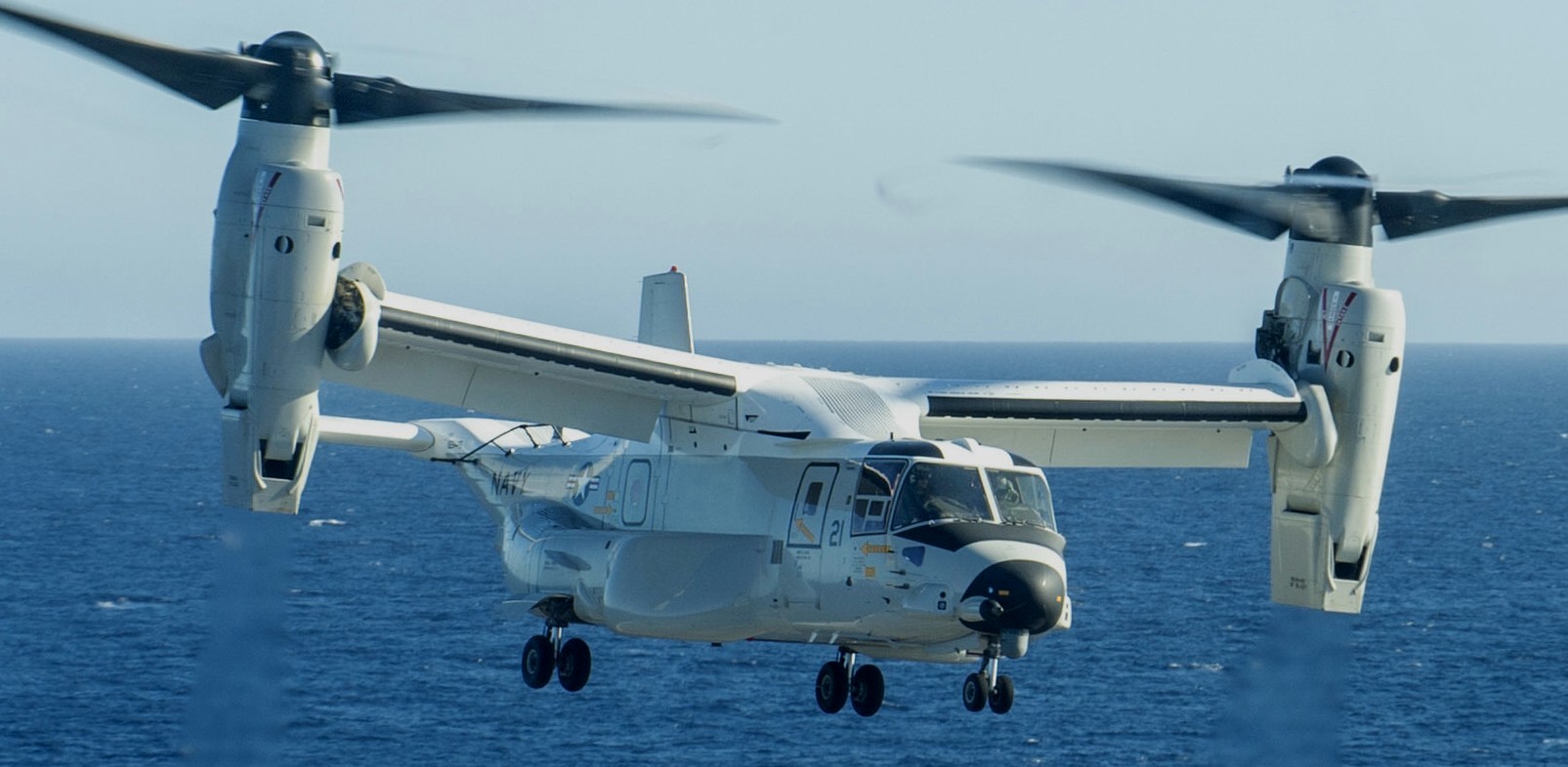 vrm-50 sun hawks fleet logistics multi mission squadron us navy bell boeing cmv-22b osprey replacement frs 14