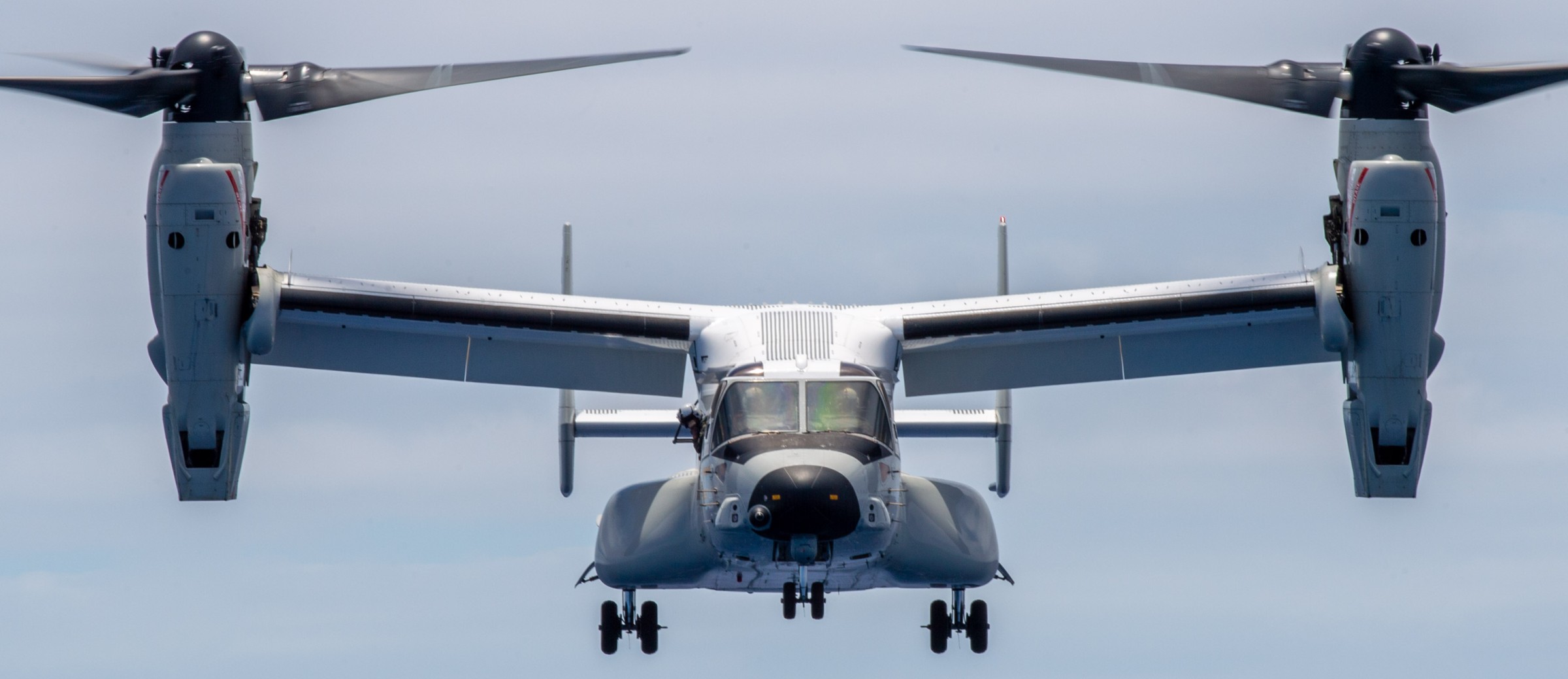 vrm-50 sun hawks fleet logistics multi mission squadron cmv-22b osprey cvn-71 uss theodore roosevelt 2025 39