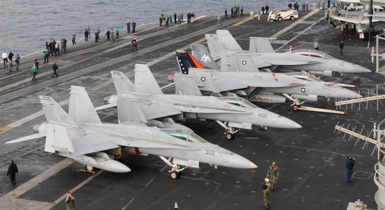 cvw 17 carrier air wing f/a-18 hornets uss carl vinson