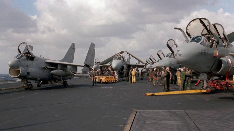 carrier air wing 17 cvw uss saratoga cv-60