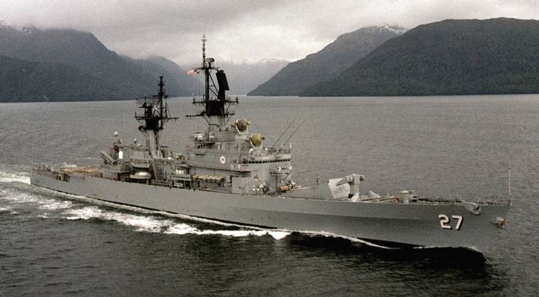 USS Josephus Daniels CG 27 - in the straits of Magellan - July 1990