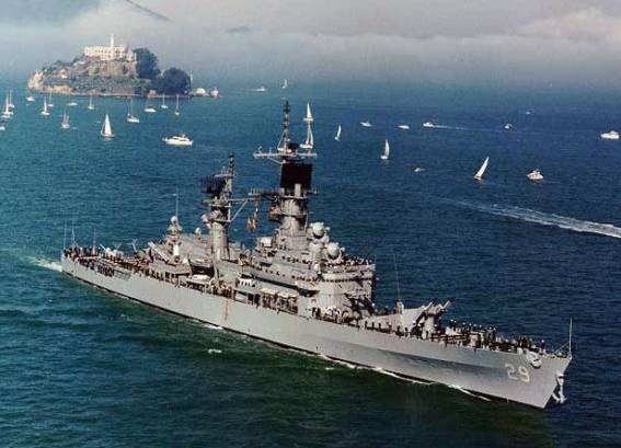 USS Jouett CG 29 passing the Golden Gate Bridge - San Francisco fleet week - 1991