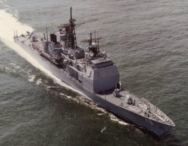 USS Yorktown CG 48 - Ticonderoga class guided missile cruiser - US Navy