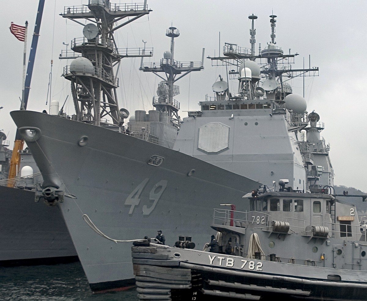 cg-49 uss vincennes ticonderoga class guided missile cruiser aegis us navy yokosuka japan 10