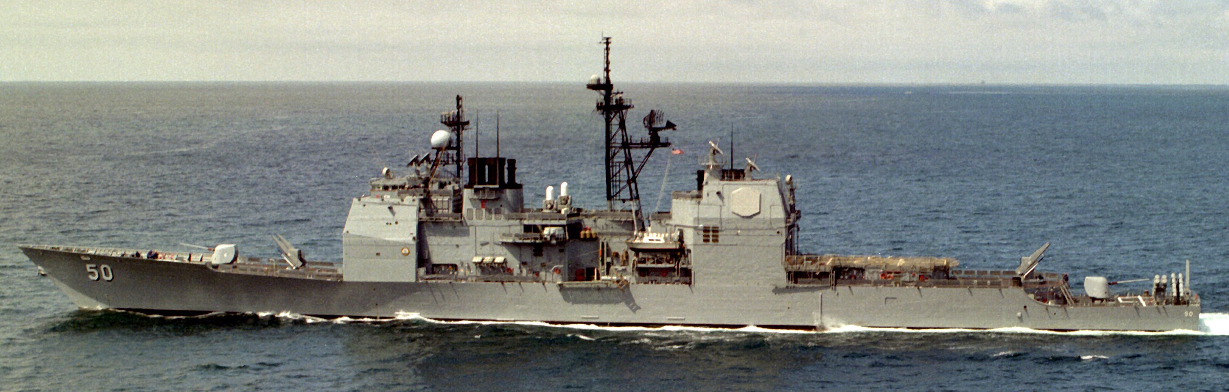 cg-50 uss valley forge ticonderoga class guided missile cruiser aegis us navy 35