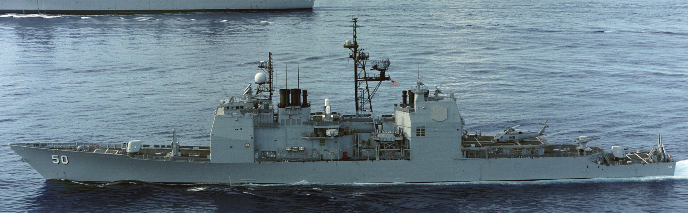 cg-50 uss valley forge ticonderoga class guided missile cruiser aegis us navy 39