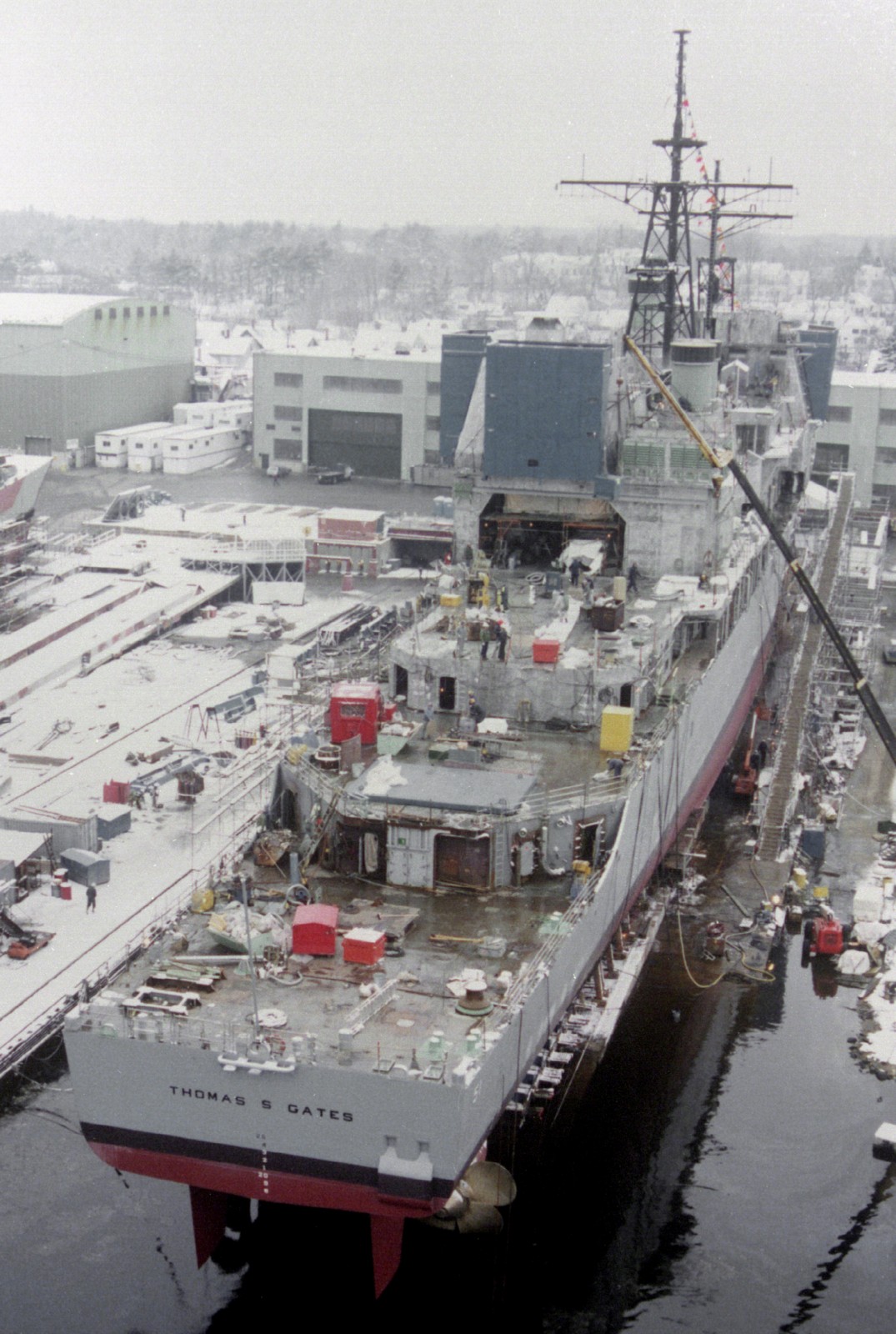 cg-51 uss thomas s. gates ticonderoga class guided missile cruiser aegis us navy 17