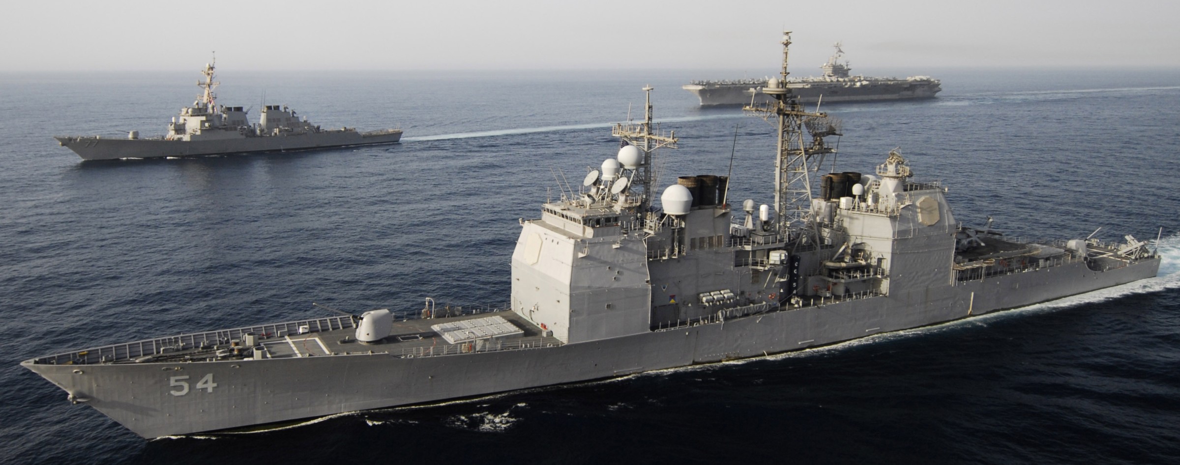 cg-54 uss antietam ticonderoga class guided missile cruiser aegis us navy gulf of oman 32