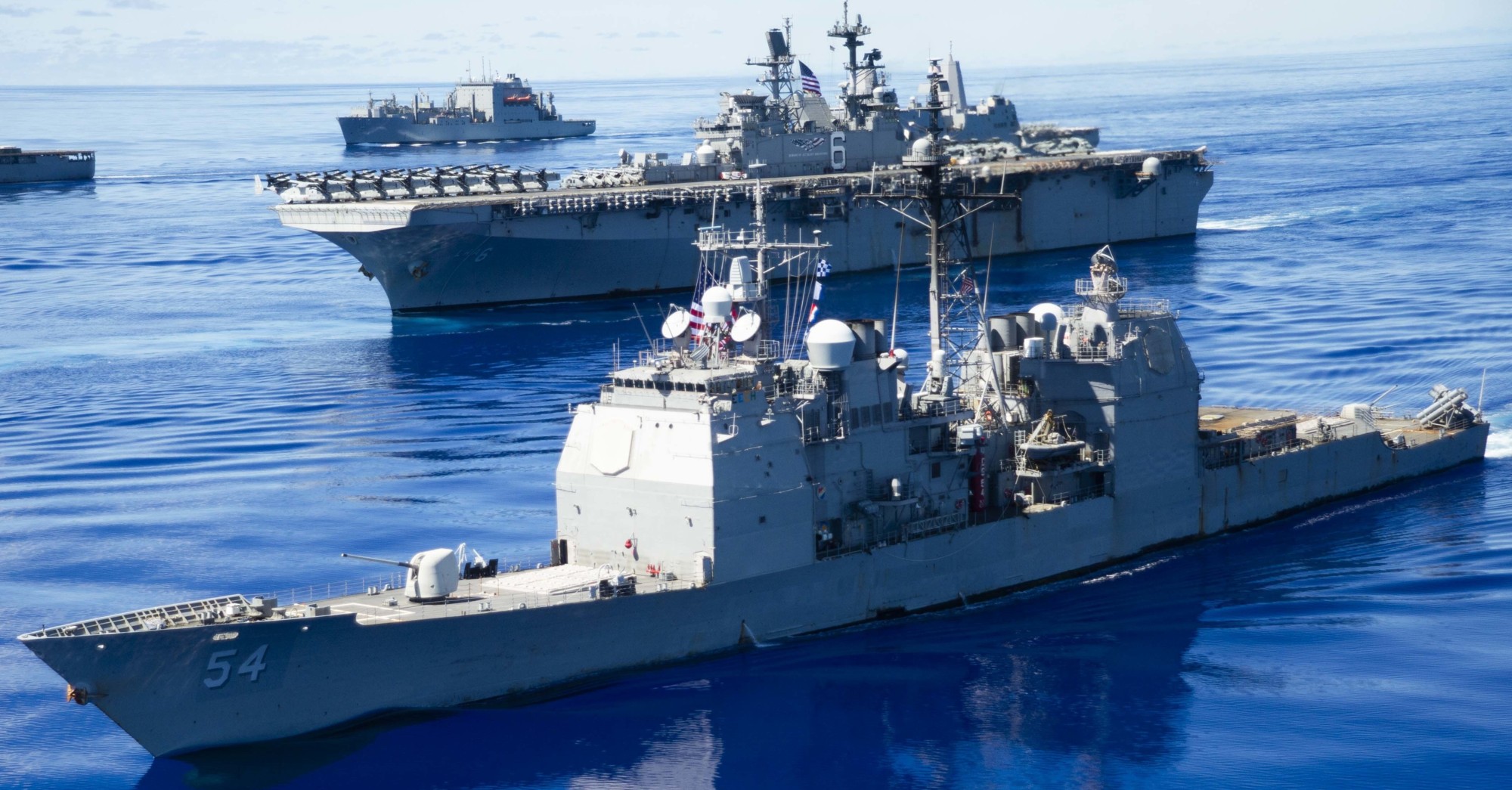 cg-54 uss antietam ticonderoga class guided missile cruiser aegis us navy exercise valiant shield 2020 100