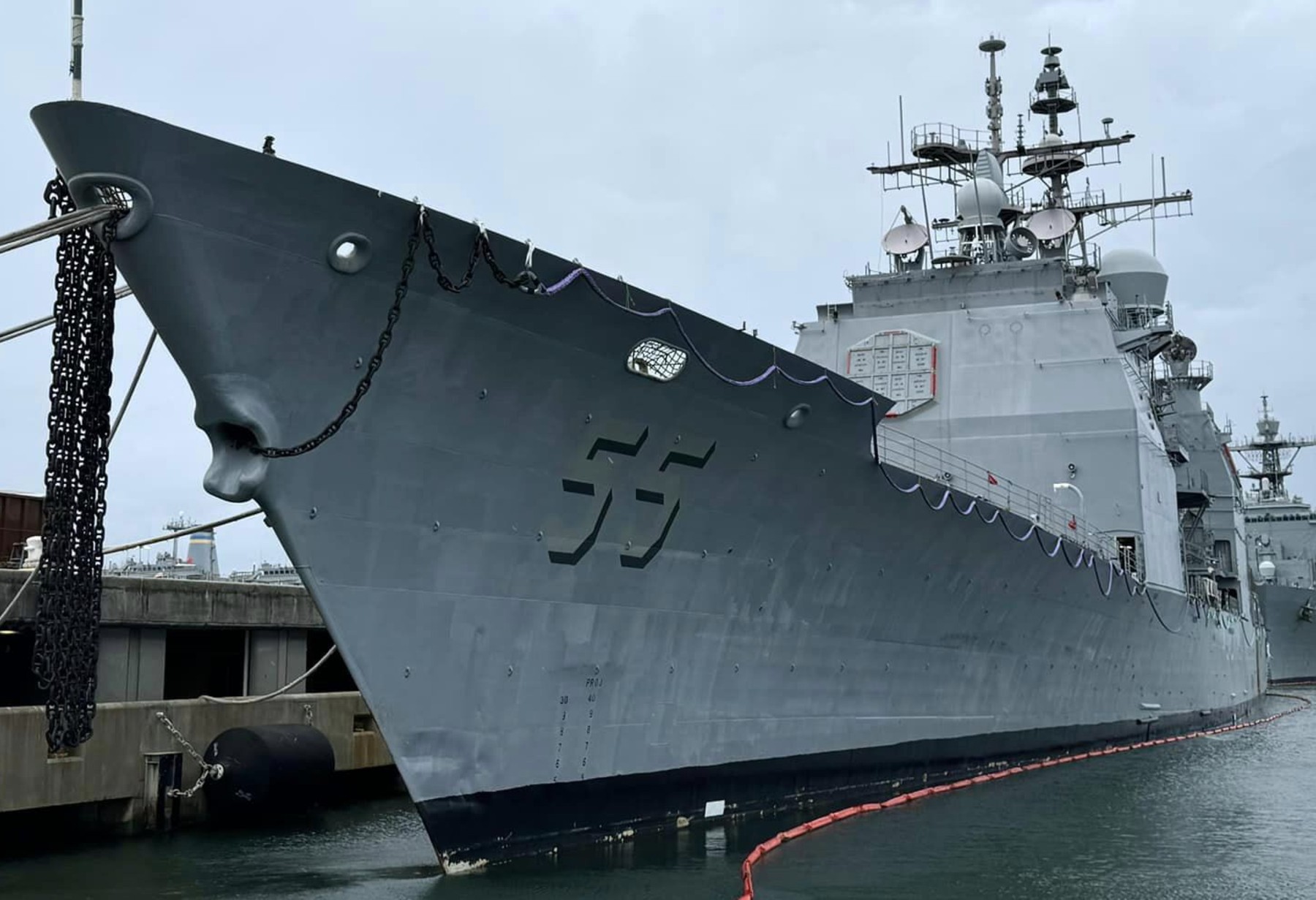 uss leyte gulf cg-55 ticonderoga class guided missile cruiser decommissioned norfolk 2024 105