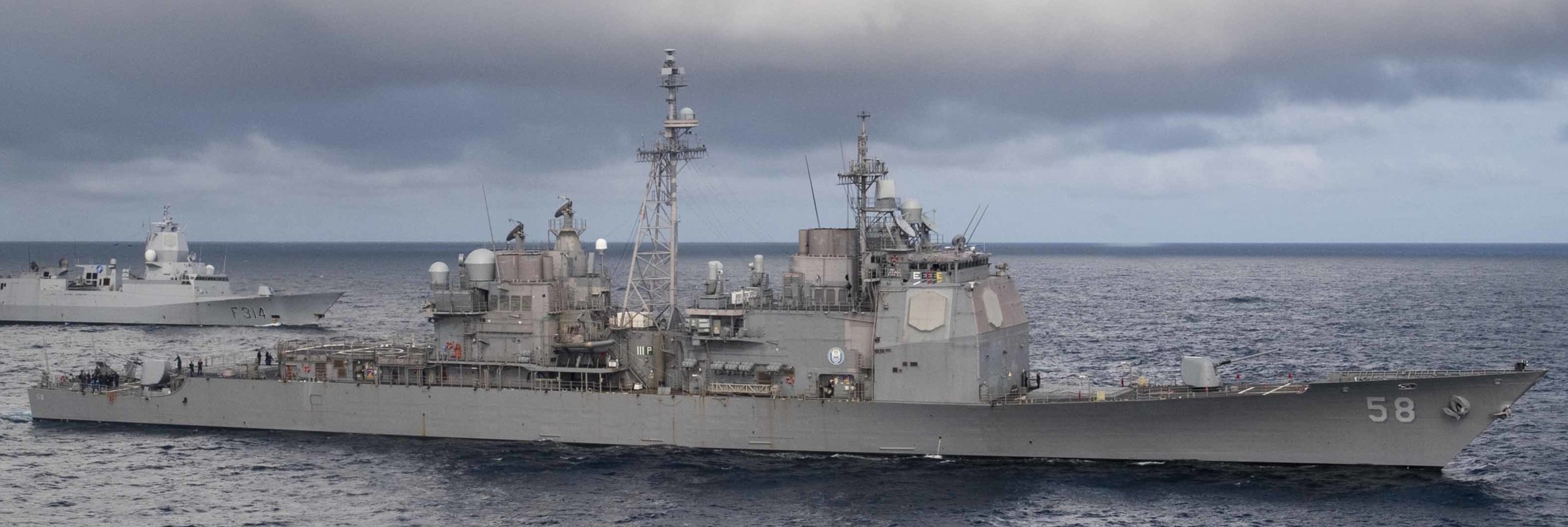 cg-58 uss philippine sea ticonderoga class guided missile cruiser aegis us navy 56