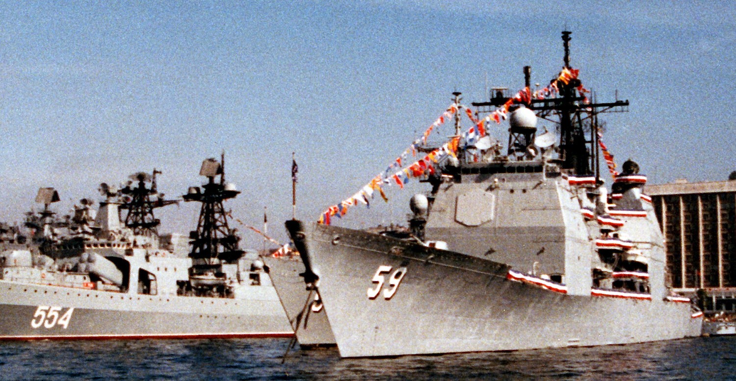 cg-59 uss princeton ticonderoga class guided missile cruiser aegis us navy vladivostok soviet union 123