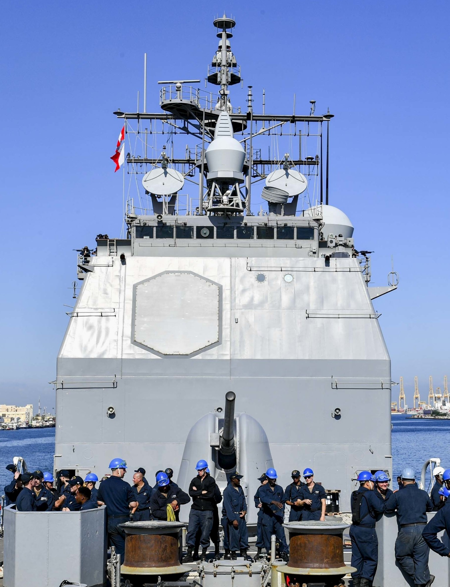 cg-60 uss normandy ticonderoga class guided missile cruiser aegis us navy jebel ali emirates 90