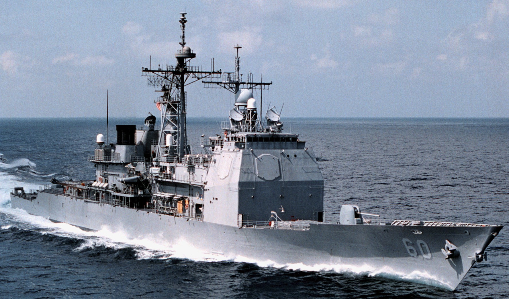 cg-60 uss normandy ticonderoga class guided missile cruiser aegis us navy southern watch 140